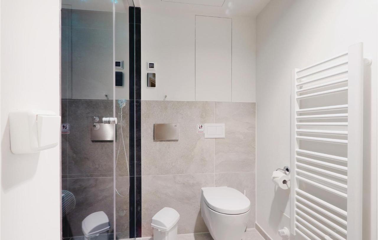 Nice Apartment In Luebeck Travemuende With Wifi Екстер'єр фото