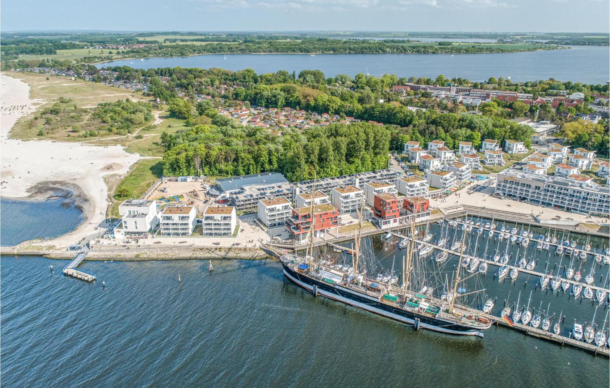 Nice Apartment In Luebeck Travemuende With Wifi Екстер'єр фото